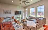 Others 6 Edmond Oasis w/ Rooftop Lounge: Walk to Dtwn!