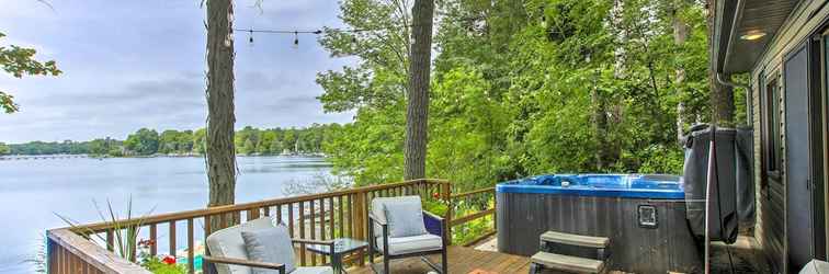 Khác Lakefront Plymouth Cottage w/ Private Hot Tub