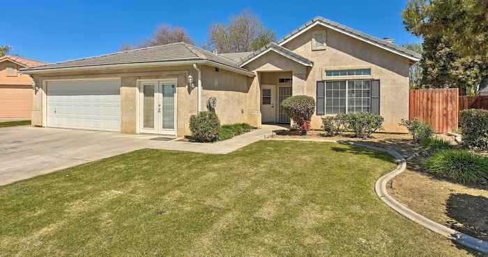 Others Inviting Bakersfield Home w/ Spacious Yard!