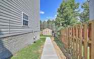 Others 2 Lower-level Woodbridge Apt w/ Patio - 32 Mi to DC!