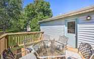 Others 4 Harrisburg Home w/ Deck: 12 Mi to Hersheypark