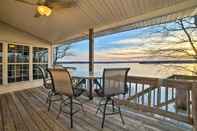 Lainnya Peaceful Big Sandy Home w/ Deck on Kentucky Lake!