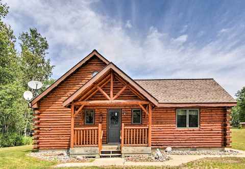 Others Rapid River Log Cabin W/loft on 160 Scenic Acres!