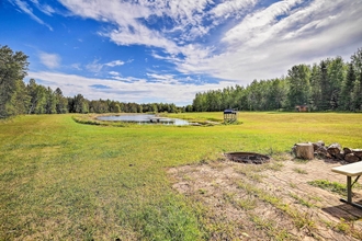 Khác 4 Rapid River Log Cabin W/loft on 160 Scenic Acres!