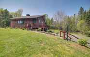 Others 4 Newcomb Retreat w/ Fire Pit & Mountain Views!