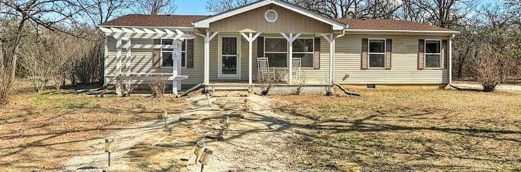 Others Elk City Cabin w/ Deck & Gas Grill!