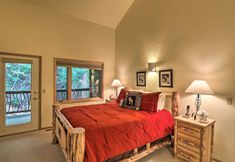 Others 3 Rustic Home on Whitefish Mountain, Near Ski Run!