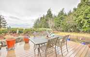 Others 3 Private Waterfront Bellingham Estate!