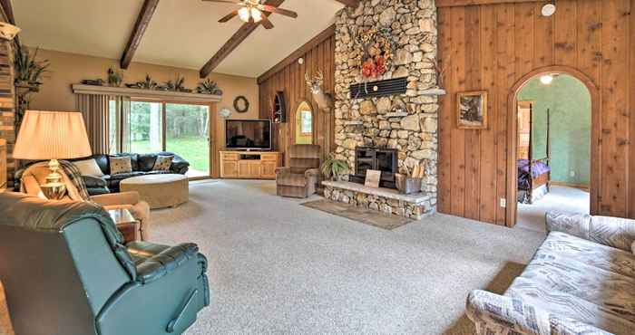 Others Spacious Lakefront Home w/ Patio & Boat Dock!