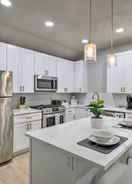 Imej utama Updated East Dallas Home ~ 4 Mi to Dtwn!