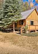 Imej utama Sun-lit Orangeville Cabin w/ River Access!