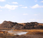 Others 6 'badlands Suite' < 1 Mi to Teddy Roosevelt Park!