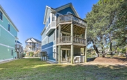 Lain-lain 5 Coastal Home w/ Community Pool < 2 Miles to Beach!