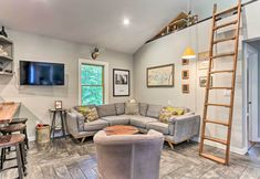 其他 2 Cozy White Lake Home w/ Patio, Deck & Grill!