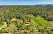 อื่นๆ 6 Coulterville Vacation Rental - 28 Mi to Yosemite!