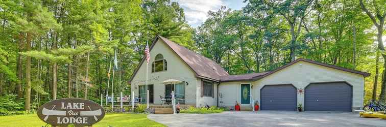 Others Inviting Lake Vue Lodge Home w/ Fire Pit + Deck