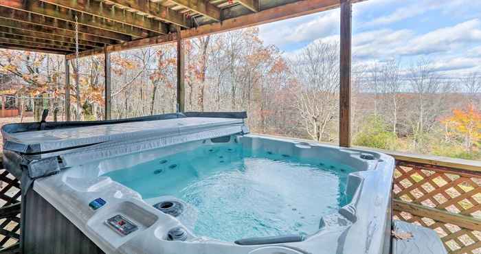 Lainnya Lake Harmony Vacation Rental w/ Hot Tub & Views!