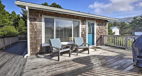 Others 2 Private Rockaway Beach Retreat: 2 Blocks to Ocean!