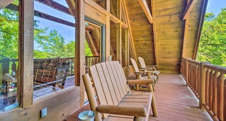 Others 2 'living Waters Lodge' w/ Deck & Fireplace!