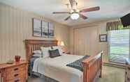 Others 2 Snowshoe Condo w/ Sunroom - Walk to Slopes!