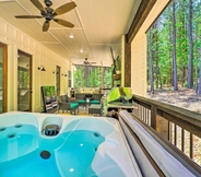 อื่นๆ 5 Upscale Broken Bow Cabin w/ Hot Tub + Trails!