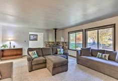 其他 4 Willow Creek Hideaway w/ Deck, 1 Mi to River!