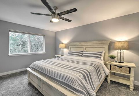 Khác 'beach Break' Home w/ Hot Tub - Walk to Beach