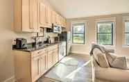 Lain-lain 5 Bright Crozet Apartment w/ Mountain Views!