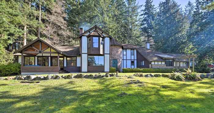 Others Camano Island Family House w/ Hot Tub & Deck!