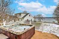 Lainnya Canandaigua Vacation Rental w/ Hot Tub