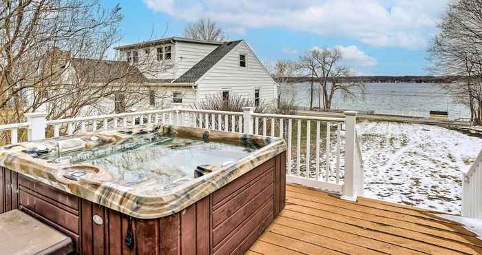 Lainnya Canandaigua Vacation Rental w/ Hot Tub