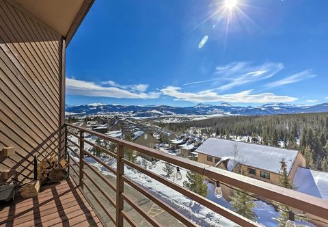 Others Near Hiking: Mtn-view Condo in Silverthorne!