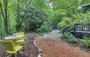 Others 4 Cozy Black Mtn Cottage ~ 15 Mi to Asheville!