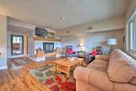 Lainnya Cozy Lake Harmony Condo, Patio w/ Lake Views!