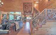 อื่นๆ 5 Dream Catcher: Luxe Cabin w/ Large Deck + Mtn View