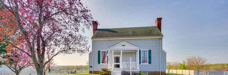 Others Idyllic Appomattox Home w/ Porch & Rocking Chairs!