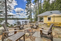 Others Lakefront Cottage: Boat Dock, Patio & Kayaks!