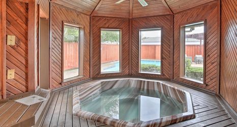 Others 2 Private Pool & Hot Tub: Richardson Family Retreat!