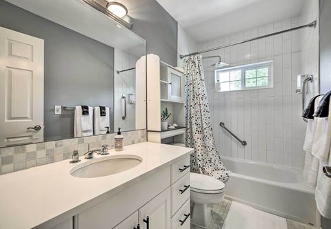 其他 Riverside North Bend Oasis: Stunning Mountain View