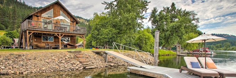 Others Waterfront Cabin w/ 2 Boat Docks & Mtn Views!