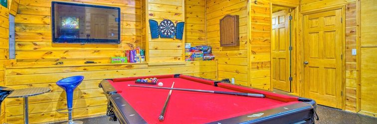 其他 A Beautiful View Cabin: Game Room & Hot Tub