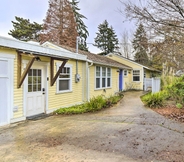 Others 4 Bainbridge Island Abode < 1 Mi to Winslow!