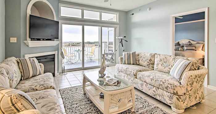 Lainnya Beautiful Waterfront Condo w/ Community Pool!