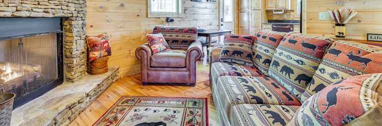 Others Blue Ridge Mountain Cabin Rental w/ Fire Pit!