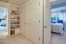 Others Cliffside Lighthouse Beach Home w/ Ocean View