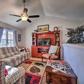 Imej utama 1 Comfy Gatlinburg Getaway w/ 3 Private Decks, Biệt thự Pigeon Forge