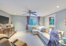 其他 3 Cozy Dix Hills Apt w/ Deck ~ 7 Mi to Beach!