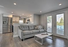 Others 5 Long Island Home Near Beaches & Golf