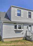 Imej utama Charming Long Island Home Near Beaches & Golf