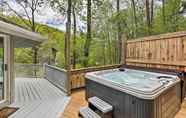 Lainnya 2 Creekside Retreat w/ Hot Tub - Pets Welcome!